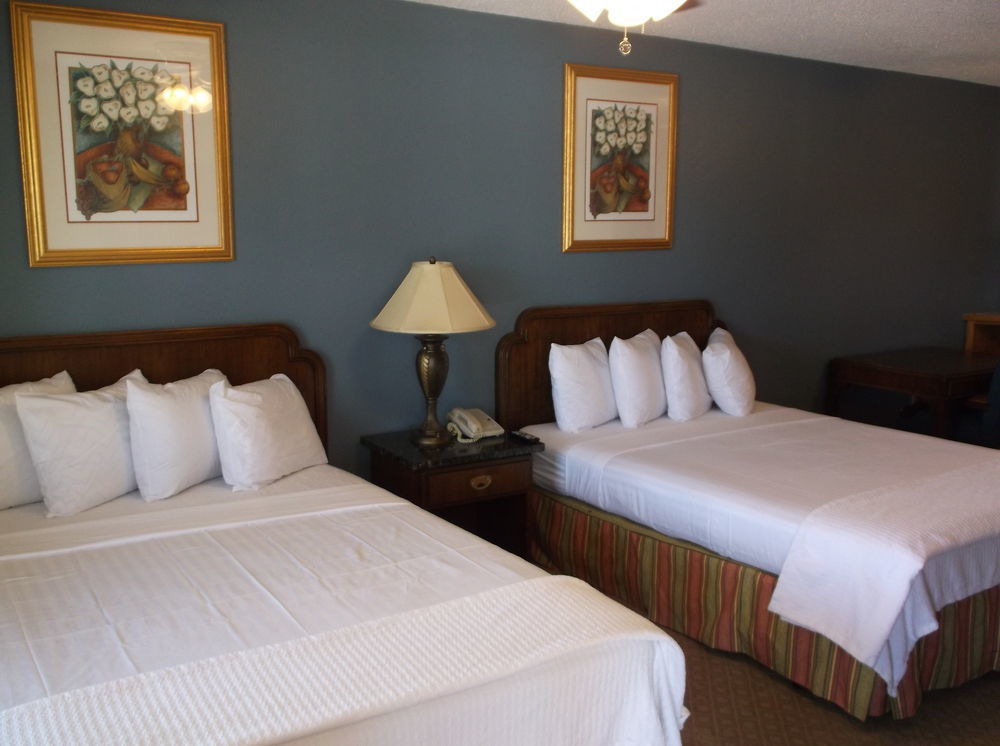 Four Horseman Travel Lodge Pilot Point Exteriér fotografie